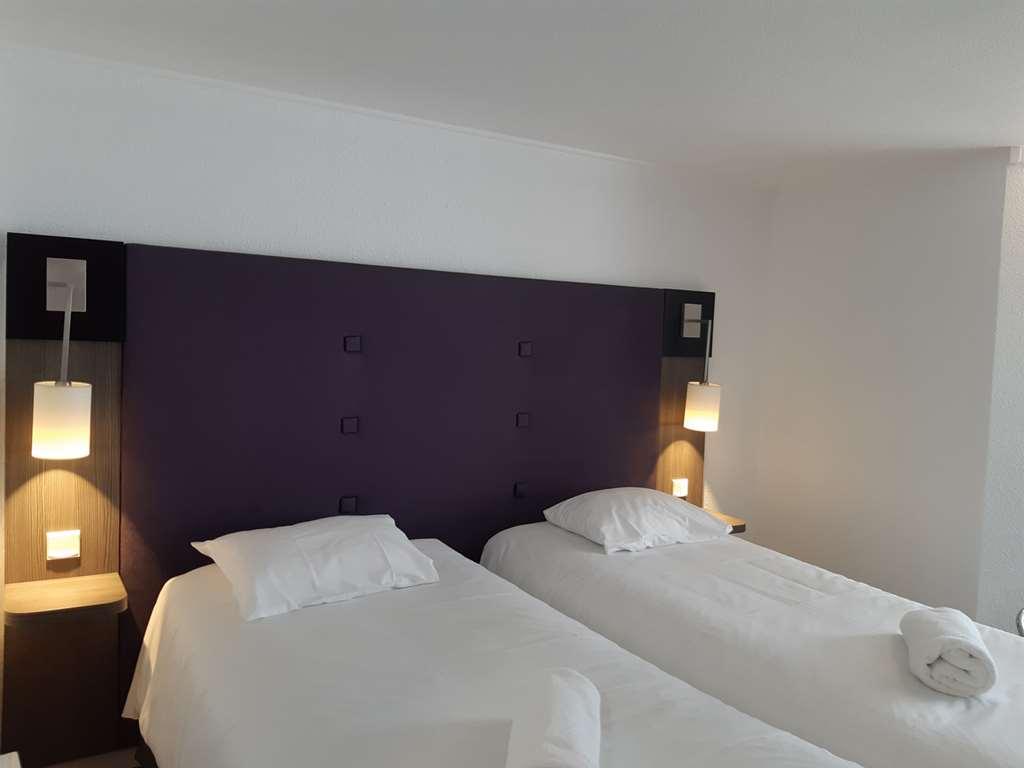 Brit Hotel Reims La Neuvillette Стая снимка