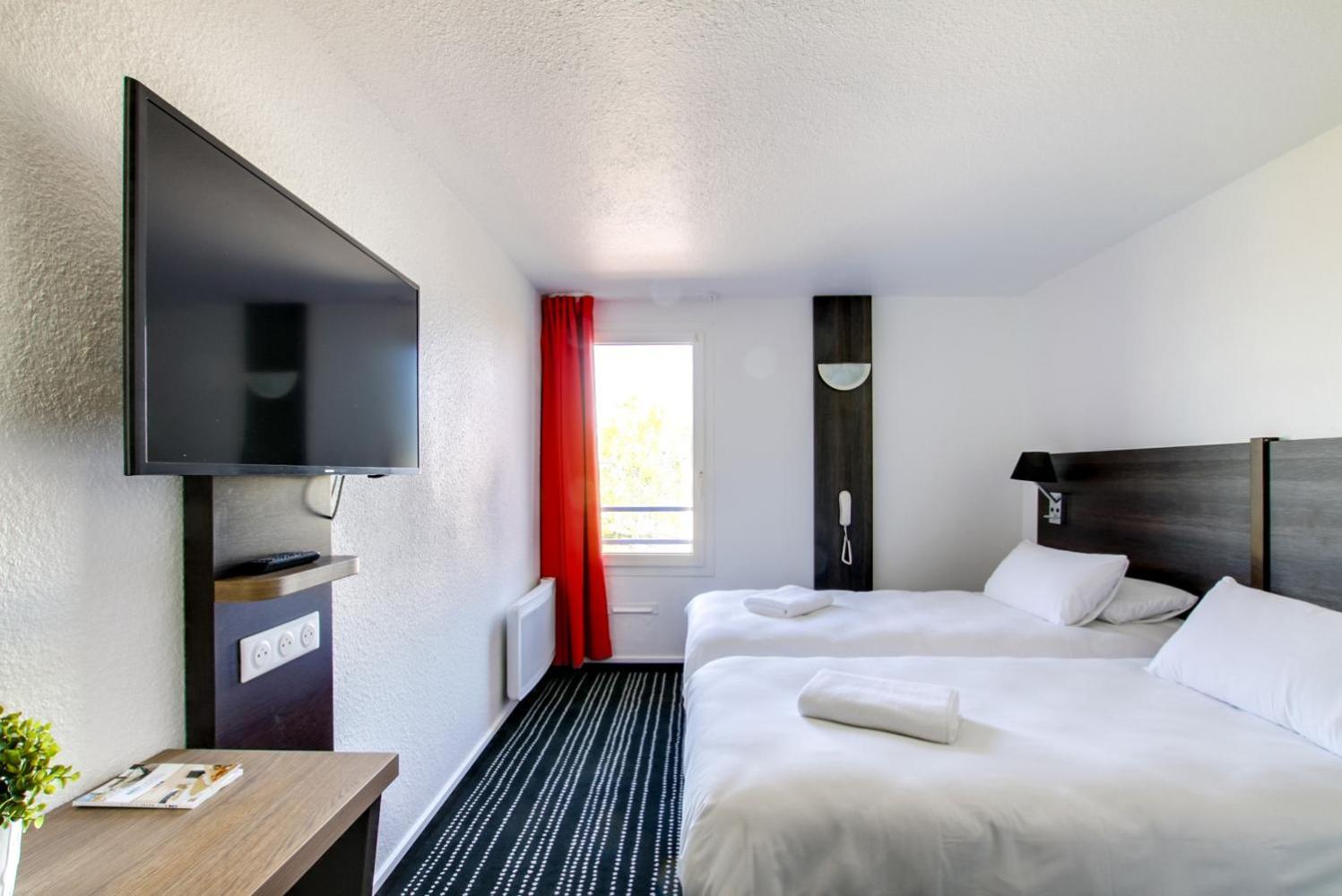 Brit Hotel Reims La Neuvillette Екстериор снимка