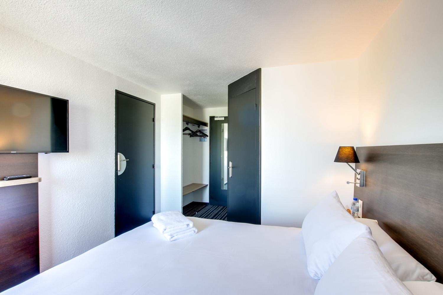 Brit Hotel Reims La Neuvillette Екстериор снимка