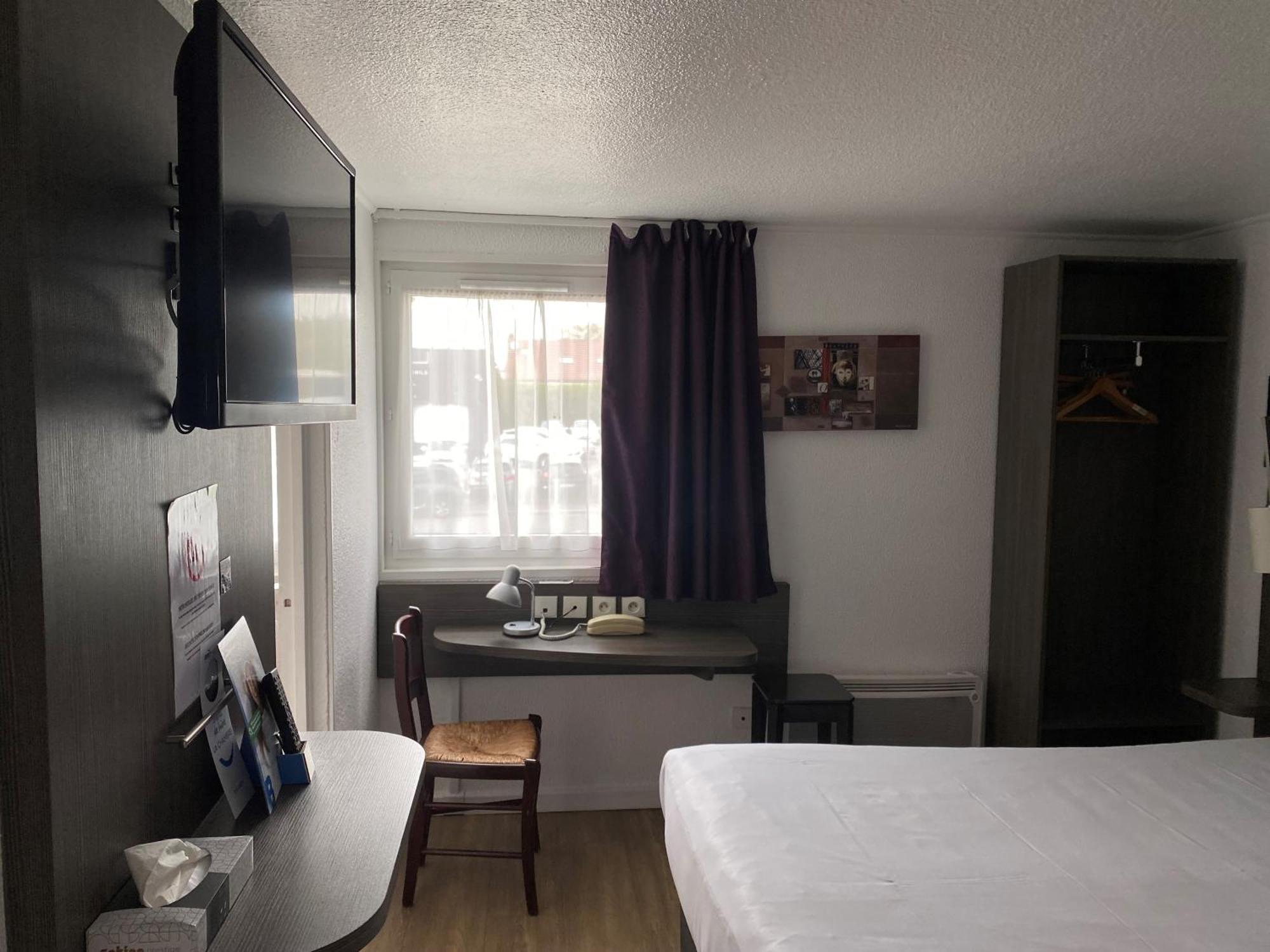 Brit Hotel Reims La Neuvillette Екстериор снимка