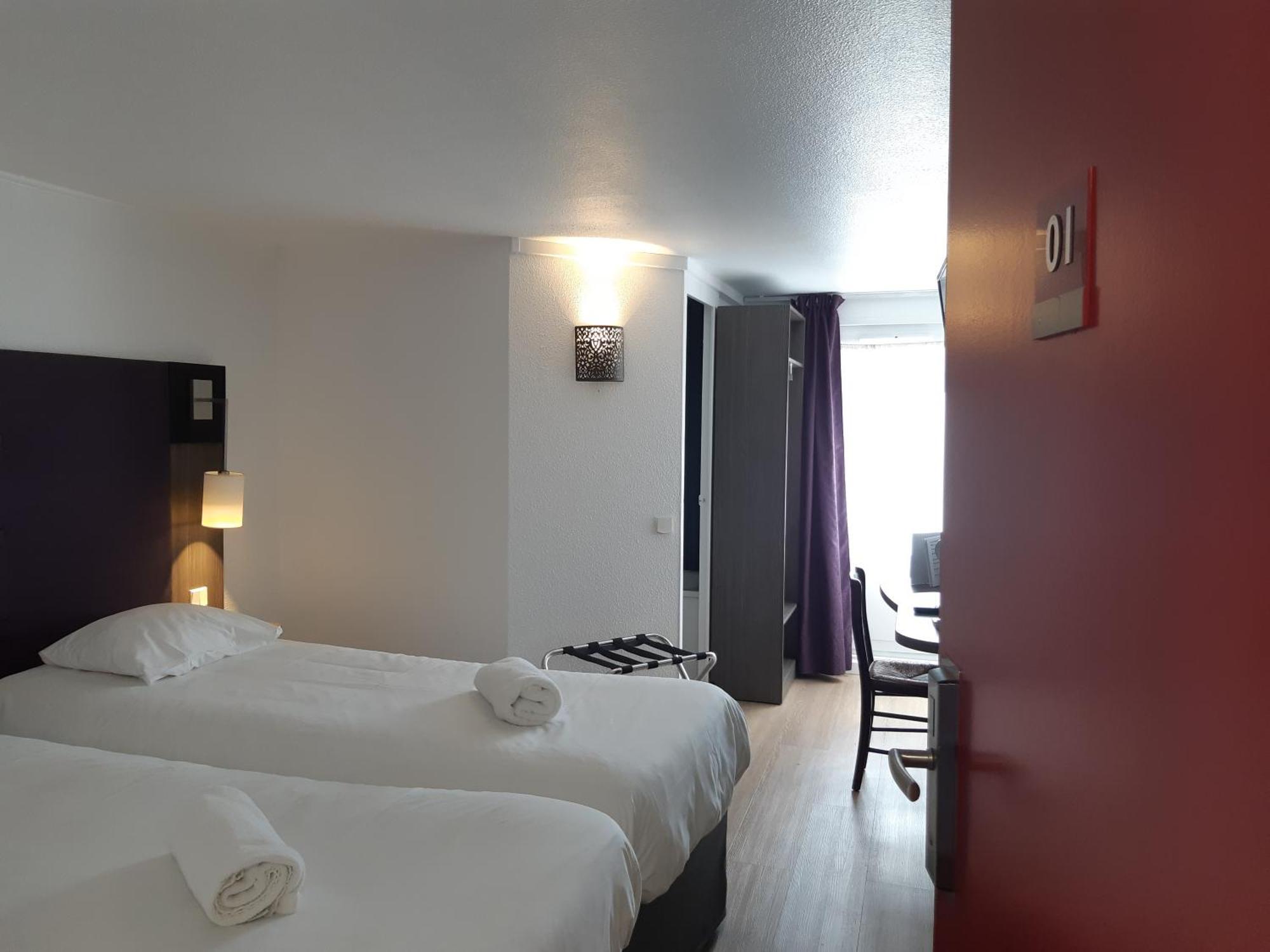 Brit Hotel Reims La Neuvillette Екстериор снимка