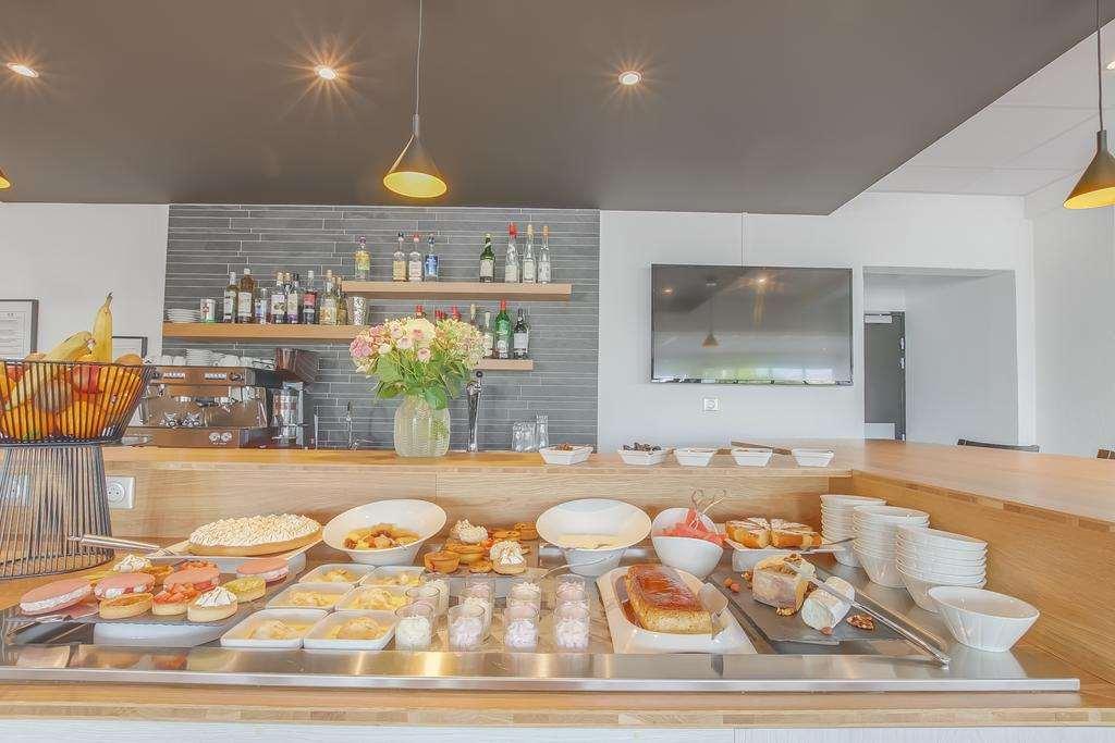 Brit Hotel Reims La Neuvillette Ресторант снимка