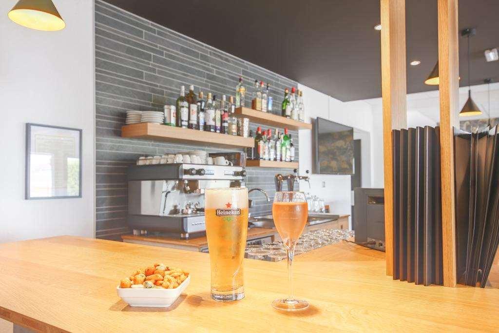 Brit Hotel Reims La Neuvillette Ресторант снимка