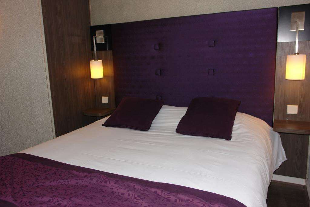 Brit Hotel Reims La Neuvillette Стая снимка